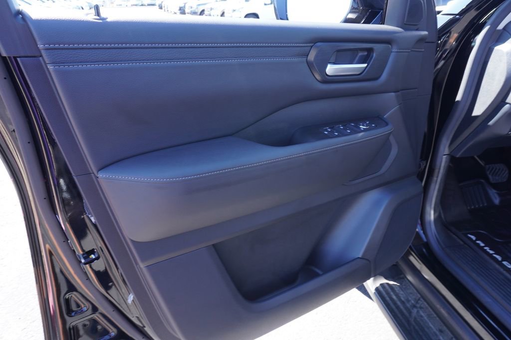 New 2026 Nissan Armada SV RWD image 15