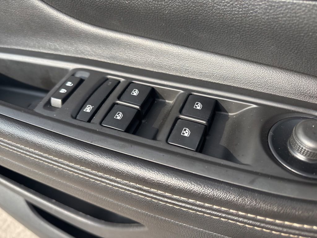 Used 2014 Buick Encore Convenience AWD/4WD image 21