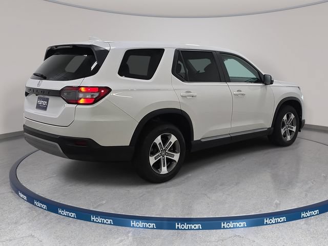 Used 2023 Honda Pilot EX-L image 6