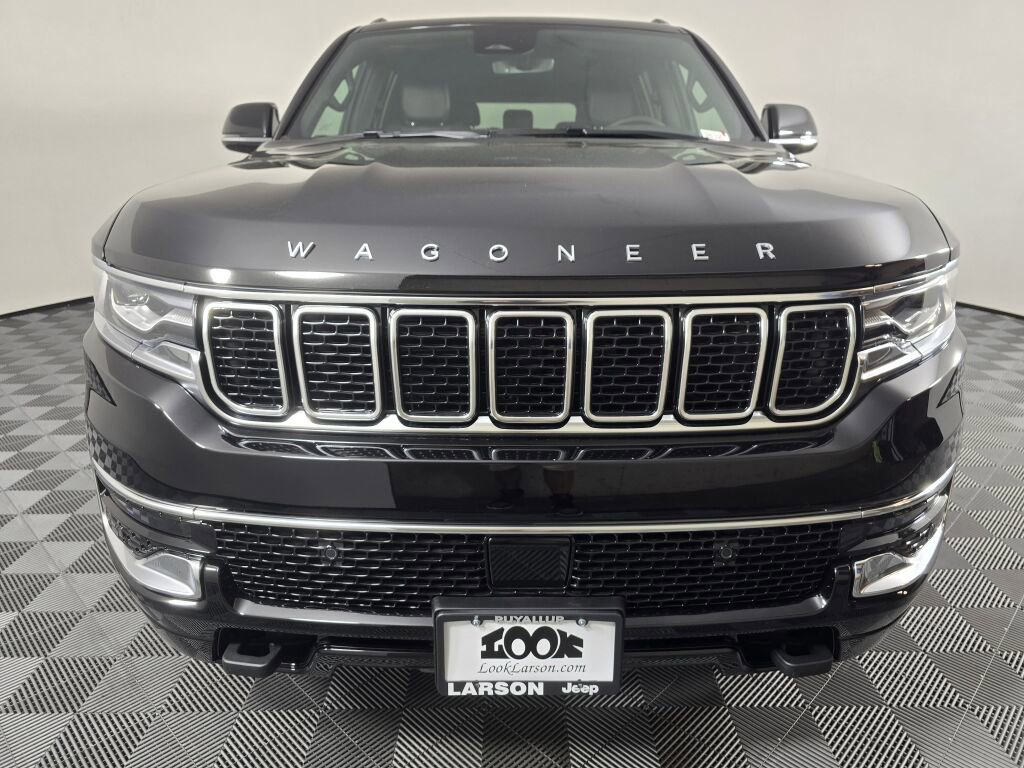 New 2025 Jeep Wagoneer L 4WD w/ HD Trailer Tow Package image 9
