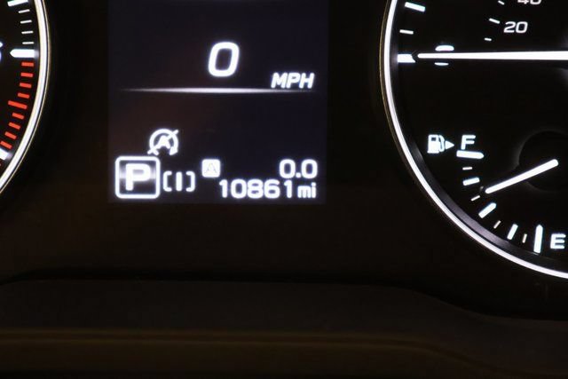 Certified 2025 Subaru Crosstrek 2.5i Premium AWD/4WD image 17