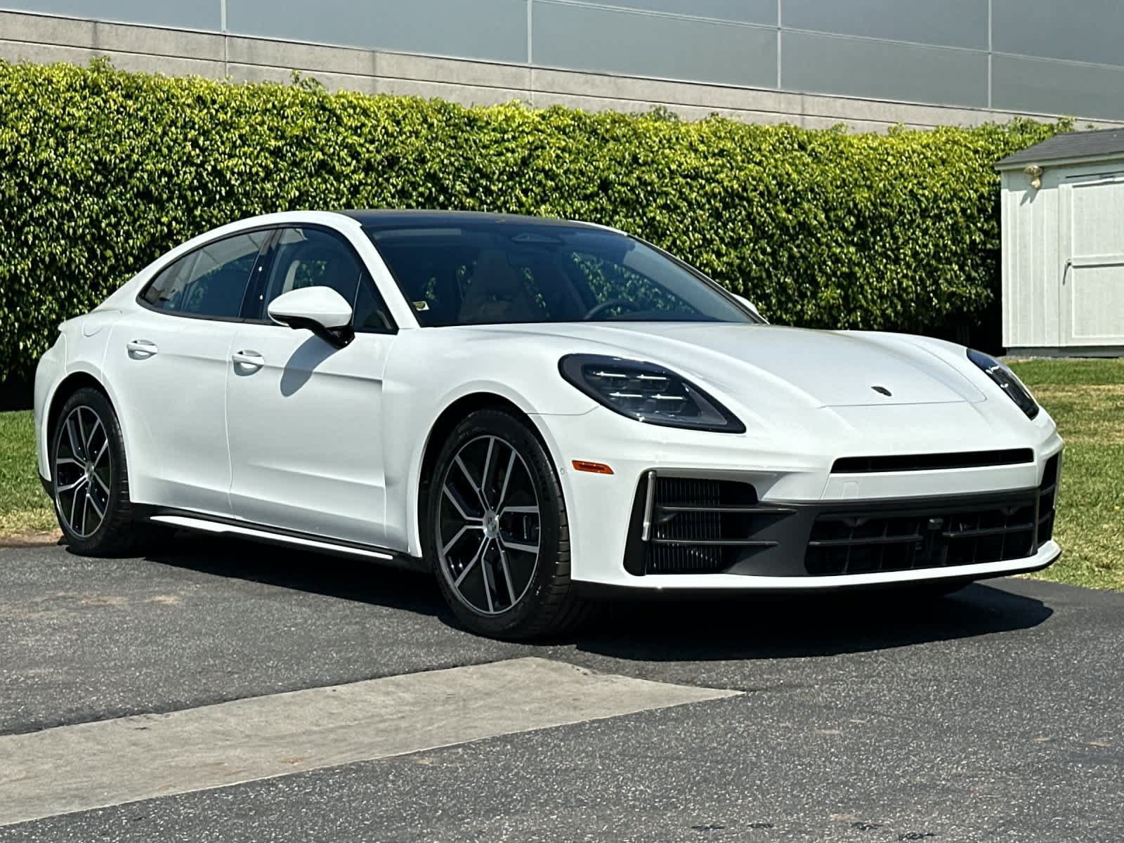 New 2026 Porsche Panamera RWD image 10