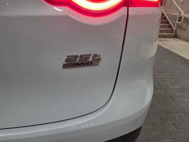 Used 2020 Jaguar F-PACE Premium image 11