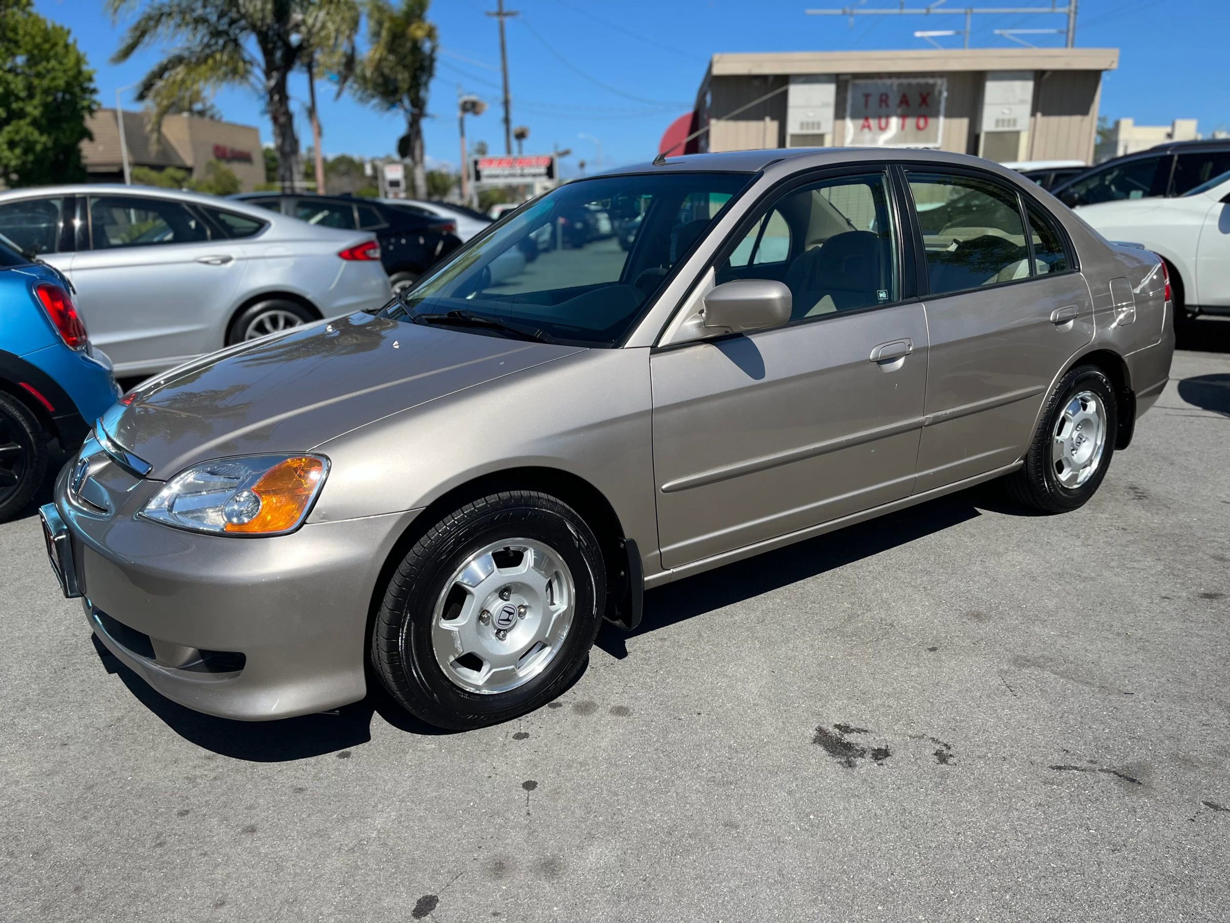 Used 2003 Honda Civic Hybrid Sedan image 3