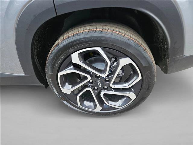 New 2026 Chevrolet Trax RS w/ Sunroof Package image 10