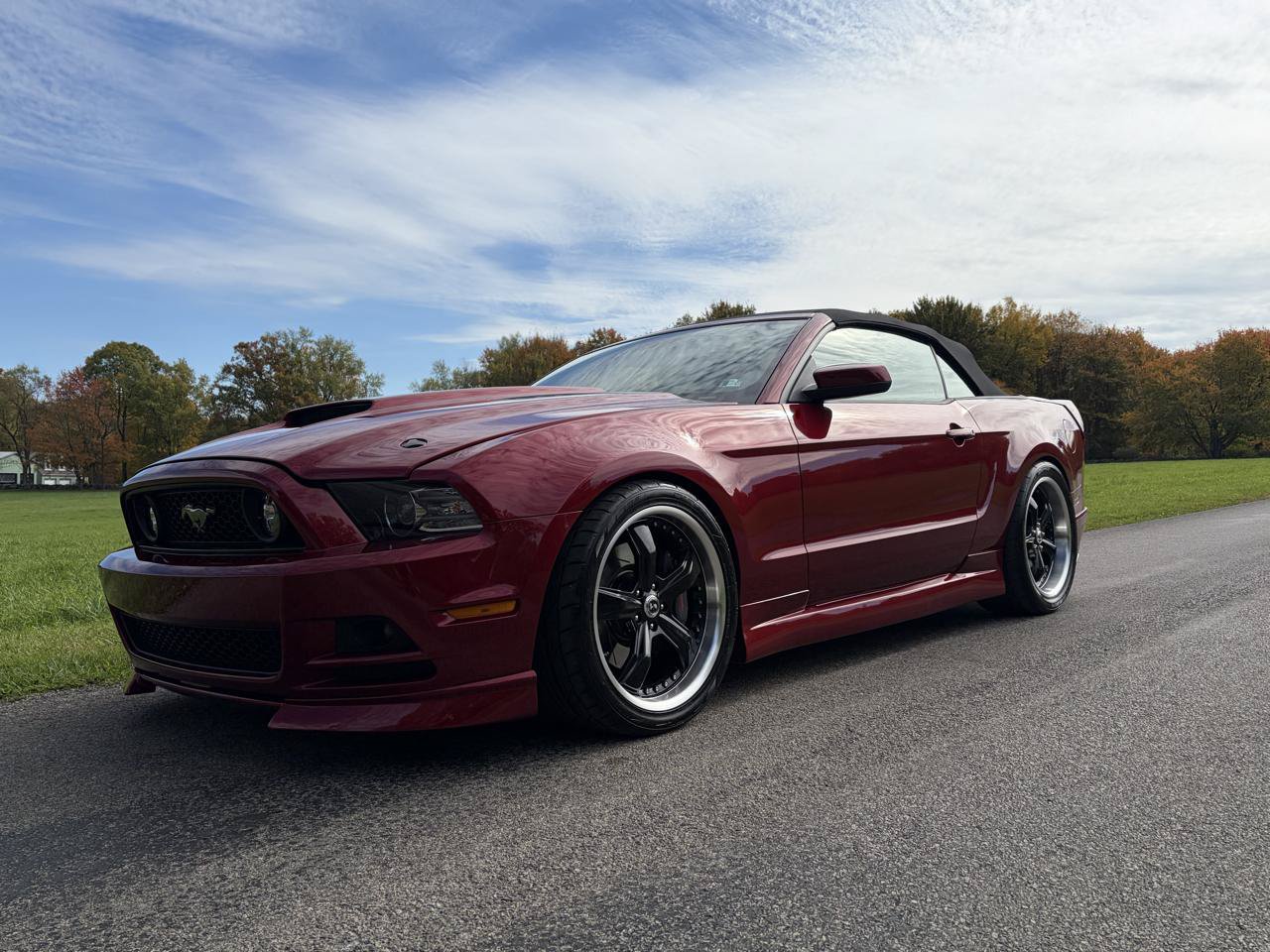 Used 2014 Ford Mustang GT Premium w/ Brembo Brake Package RWD image 17