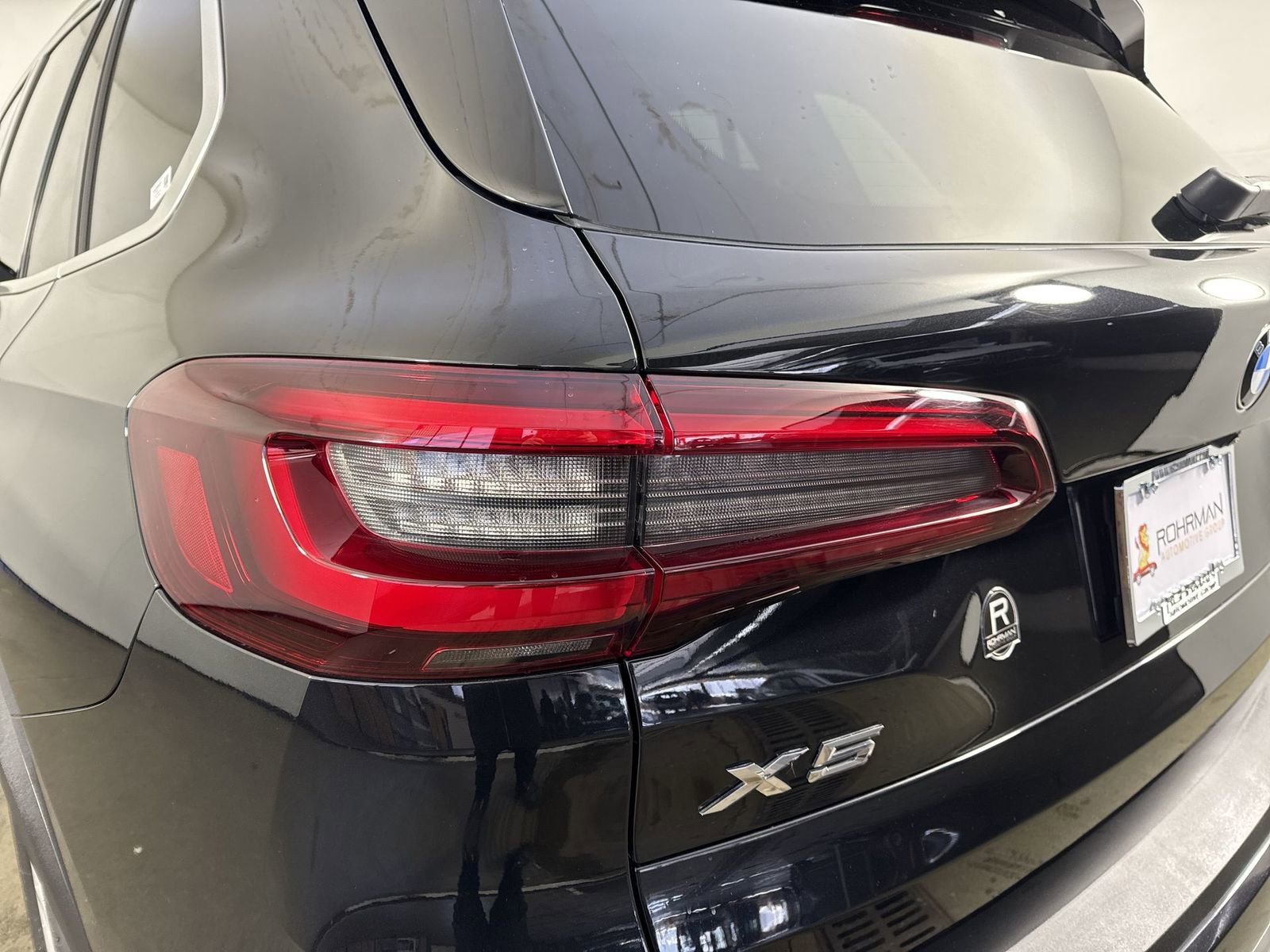 Used 2022 BMW X5 xDrive40i w/ Premium Package image 32