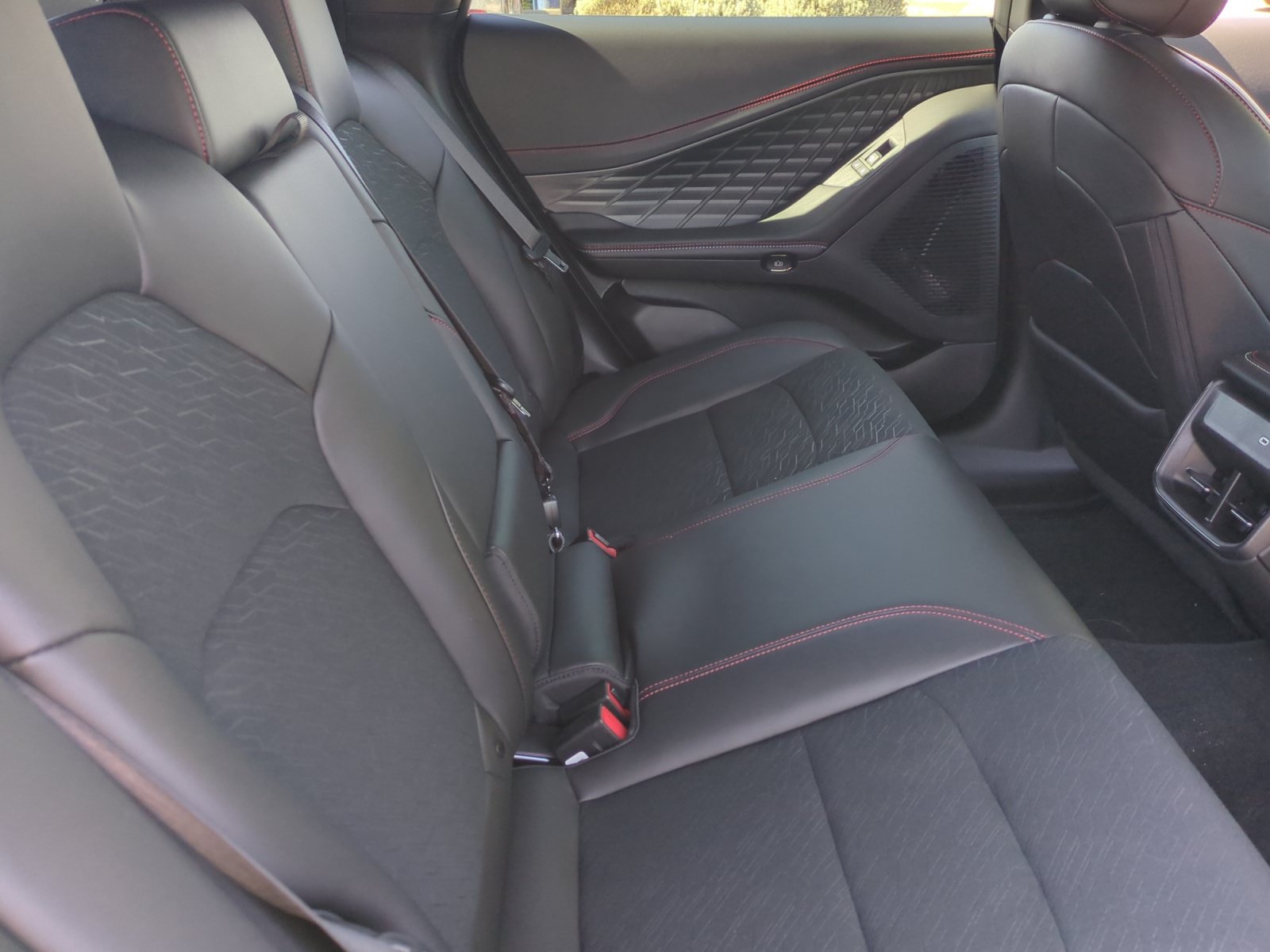 New 2026 Dodge Charger R/T AWD/4WD image 18