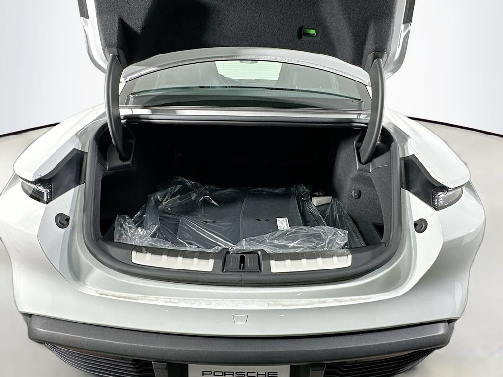 New 2025 Porsche Taycan 4S AWD/4WD image 28