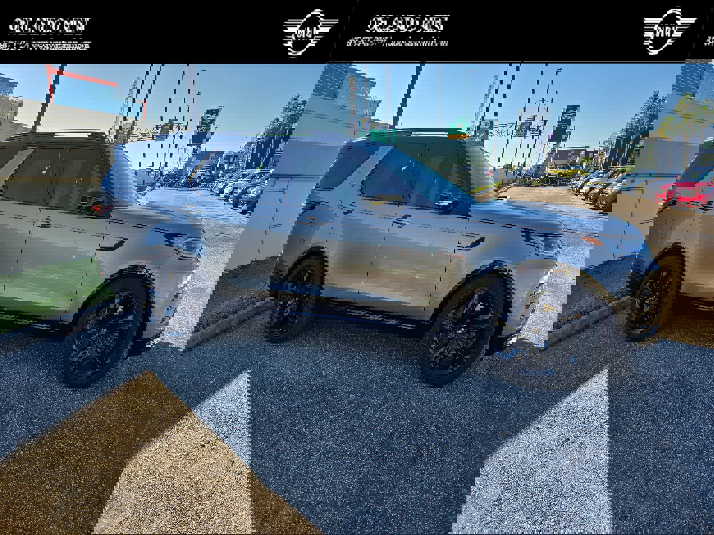 Used 2023 Land Rover Discovery S R-Dynamic