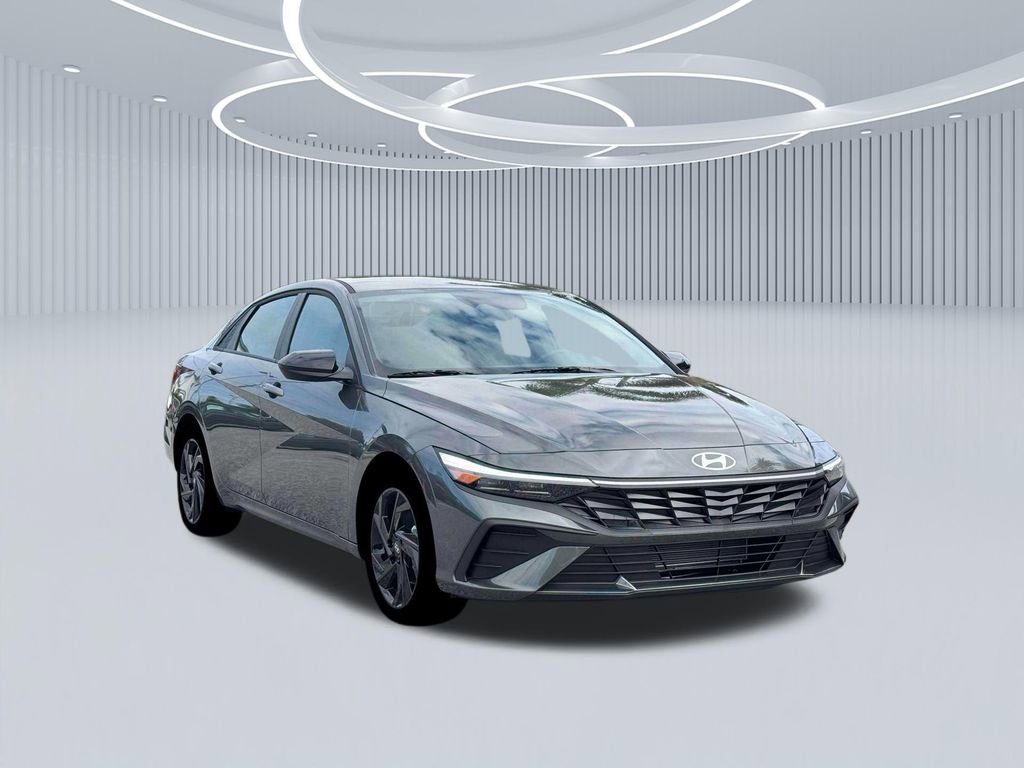 New 2026 Hyundai Elantra Sport FWD image 11
