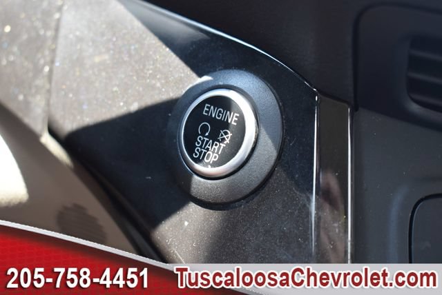 Used 2017 Ford Escape Titanium FWD image 38