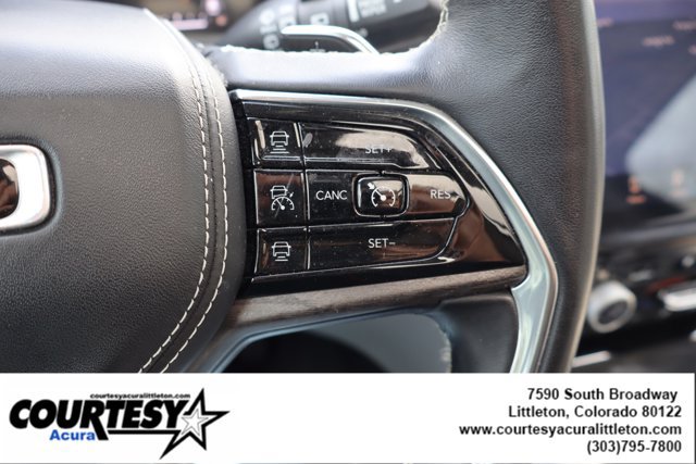 Used 2022 Jeep Grand Cherokee L Overland w/ Luxury Tech Group IV AWD/4WD image 13