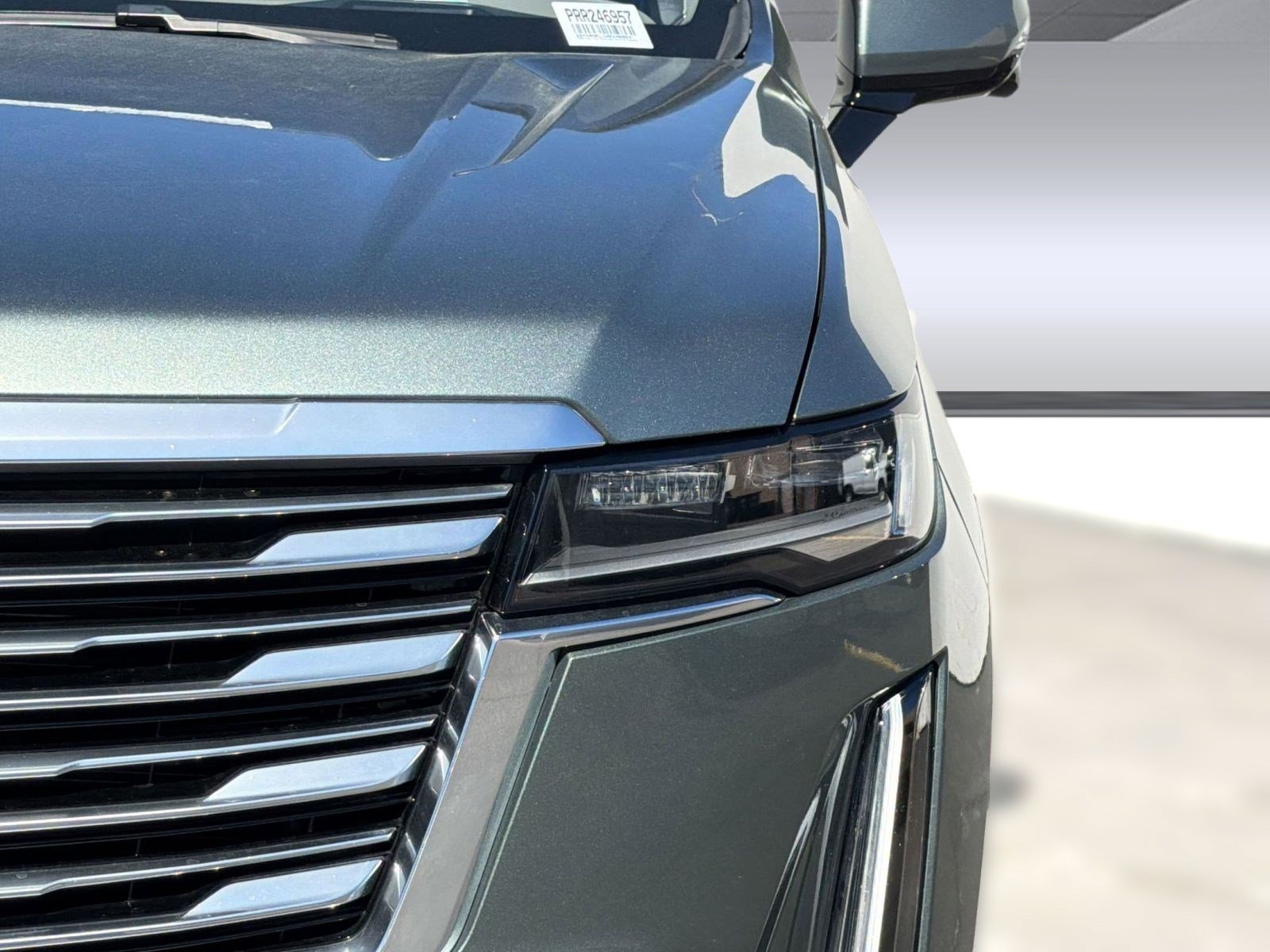 Certified 2024 Cadillac Escalade Premium Luxury Platinum w/ Heavy-Duty Trailer Package AWD/4WD image 8