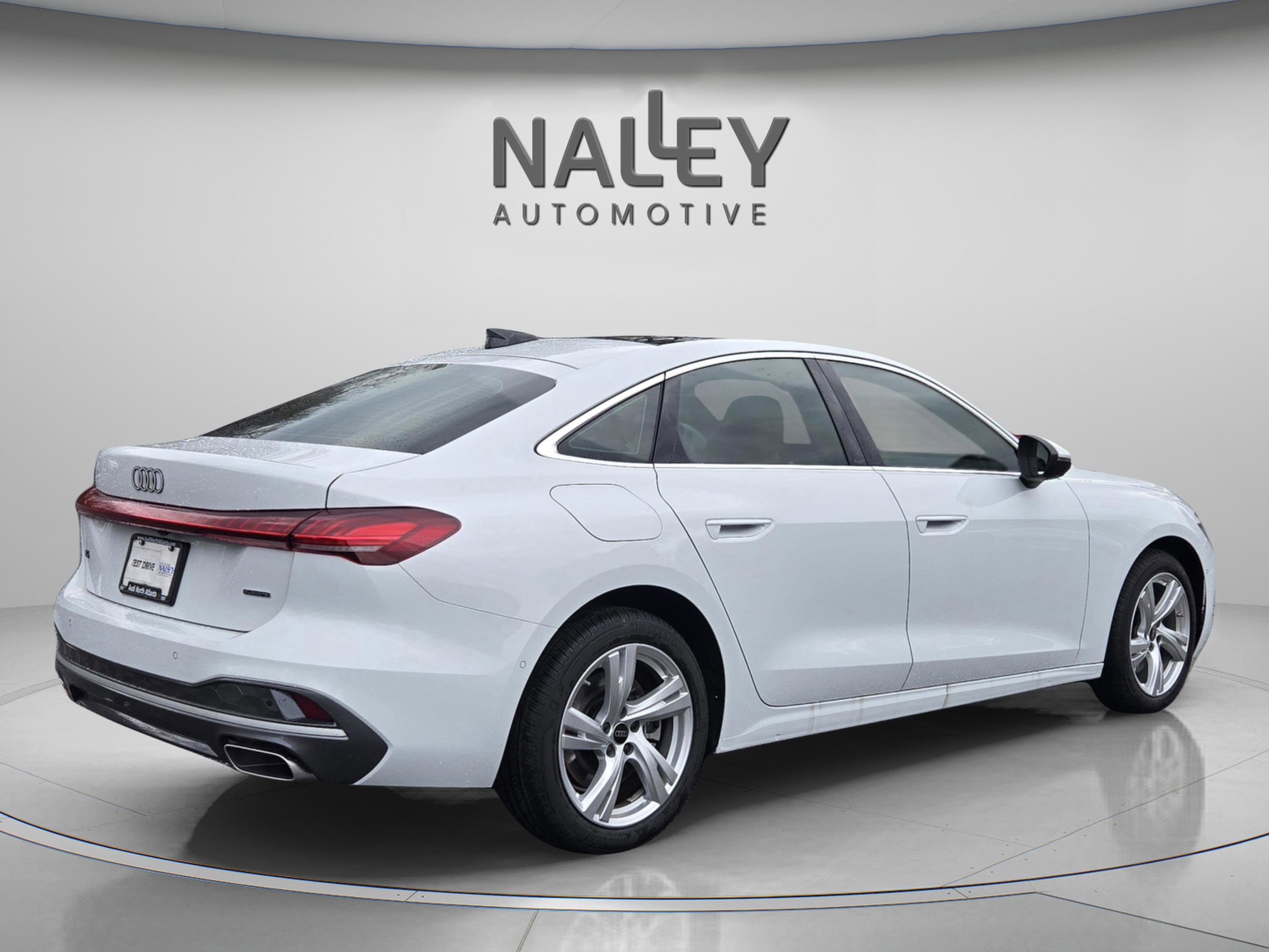 New 2025 Audi A5 2.0T Premium image 4