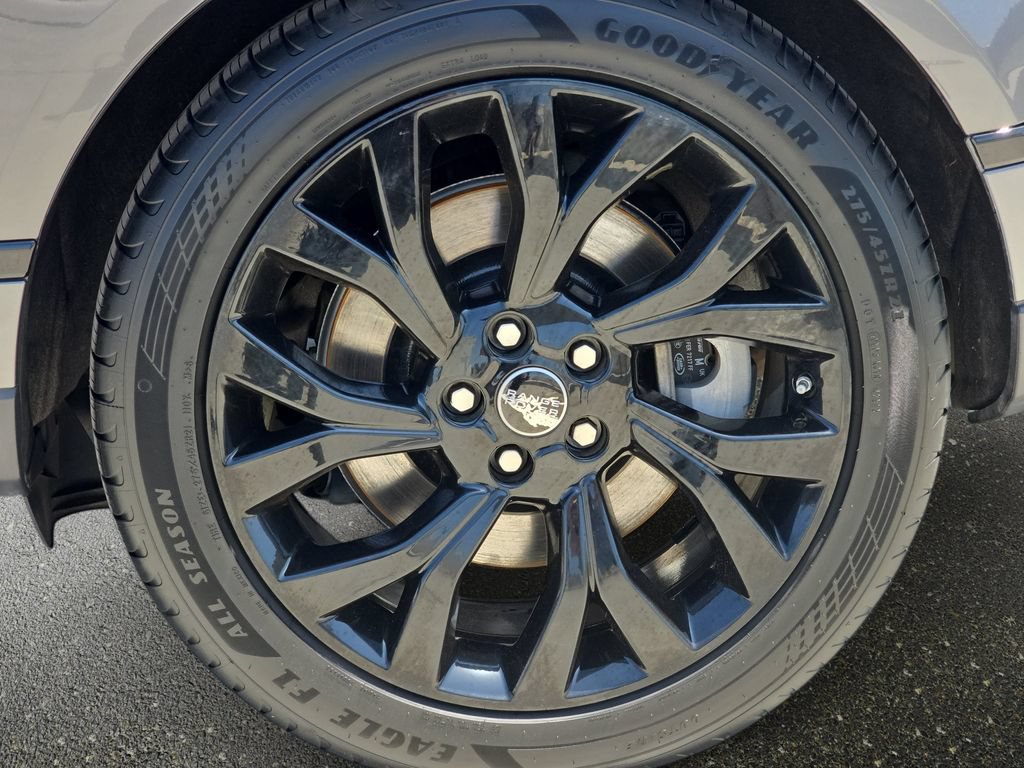 Used 2018 Land Rover Range Rover Long Wheelbase Supercharged AWD/4WD image 38
