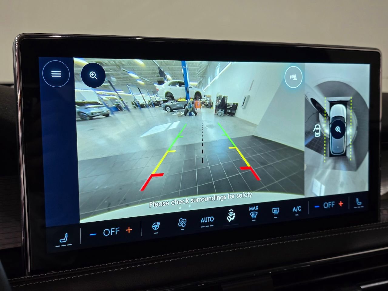 New 2026 Lincoln Corsair Premiere image 25