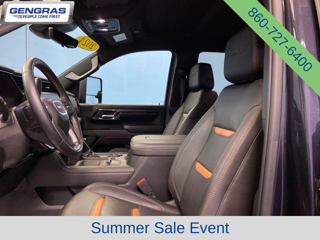 Used 2024 GMC Sierra 2500 AT4 w/ Technology Package AWD/4WD image 10