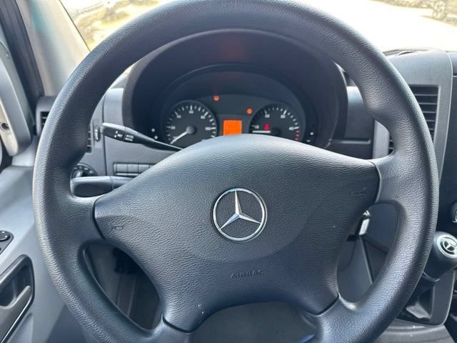 Used 2017 Mercedes-Benz Sprinter 3500 image 19