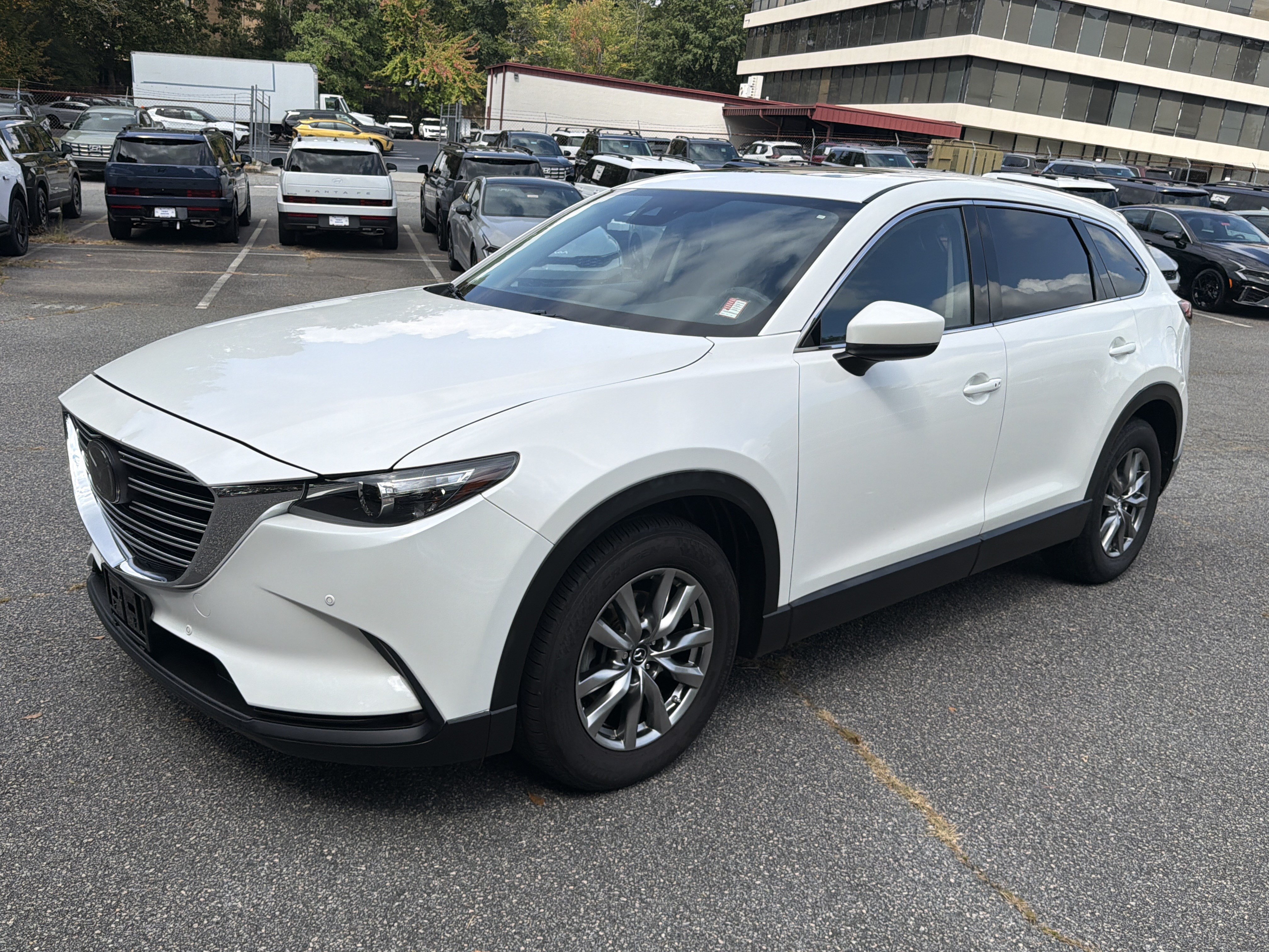 Used 2018 MAZDA CX-9 Touring w/ Touring Premium Package AWD/4WD image 3
