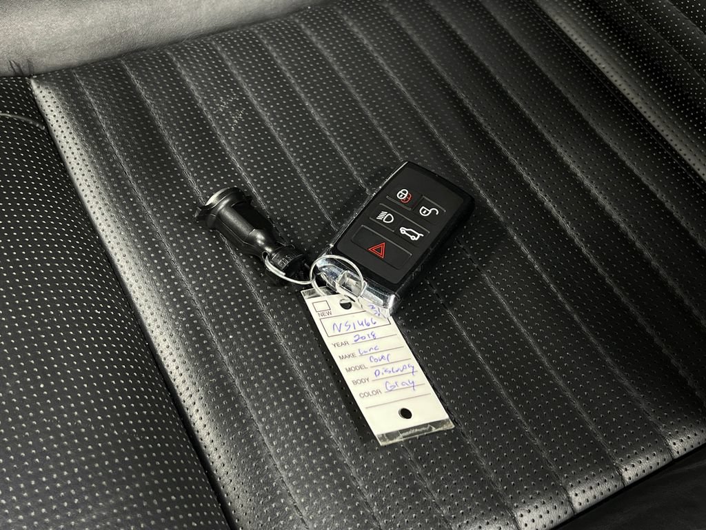 Used 2018 Land Rover Discovery HSE AWD/4WD image 42
