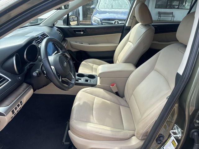 Used 2018 Subaru Outback 2.5i Limited AWD/4WD image 9