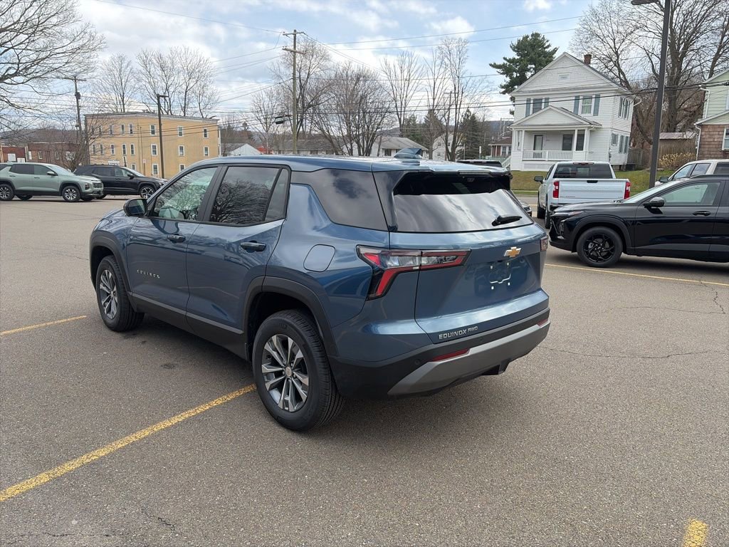 New 2026 Chevrolet Equinox LT w/ Convenience Package II AWD/4WD image 5