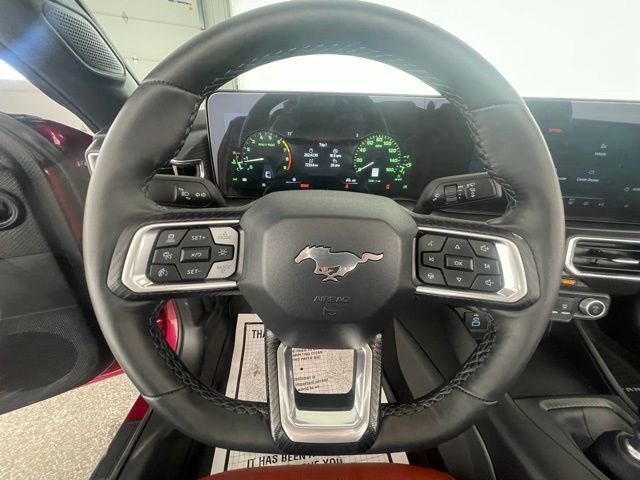 Used 2025 Ford Mustang GT Premium image 37