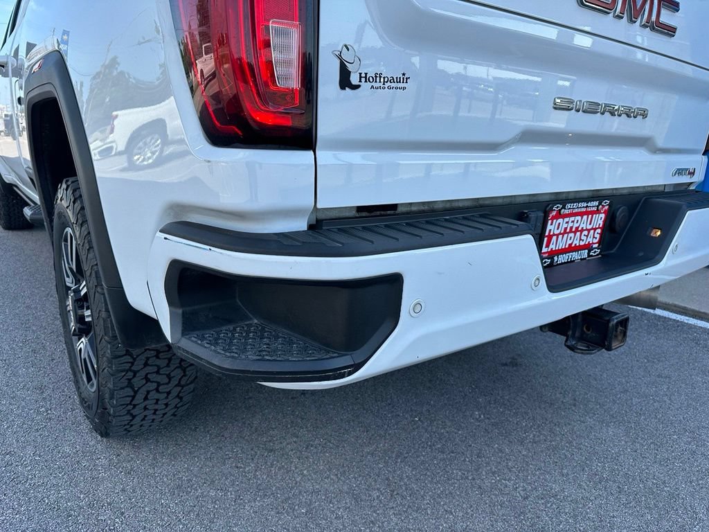 Used 2023 GMC Sierra 2500 AT4 w/ AT4 Preferred Package AWD/4WD image 6