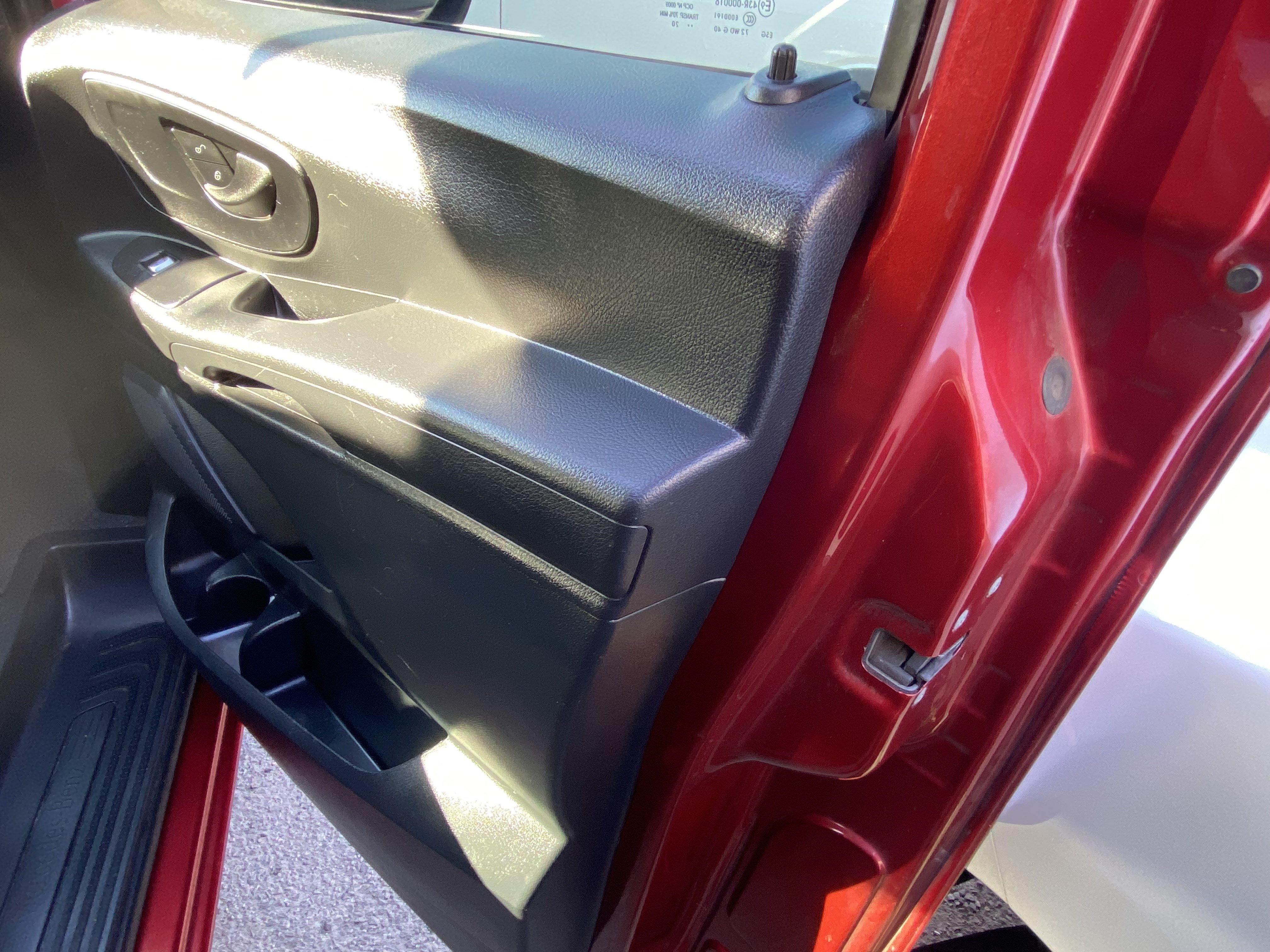 Used 2020 Mercedes-Benz Metris w/ Premium Safety Package image 13
