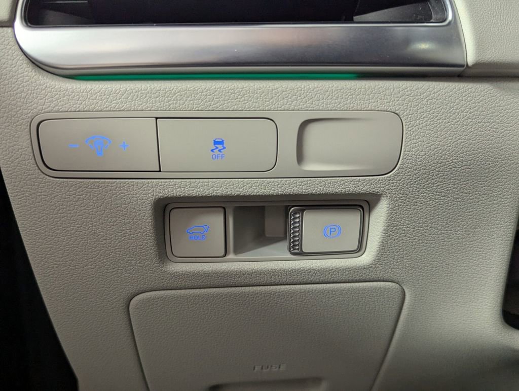 Used 2024 Hyundai Palisade Calligraphy image 13