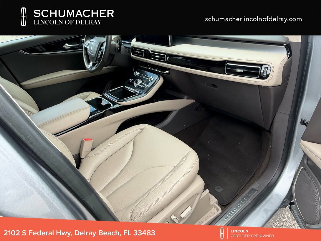 Certified 2023 Lincoln Nautilus FWD w/ Premium Package image 16