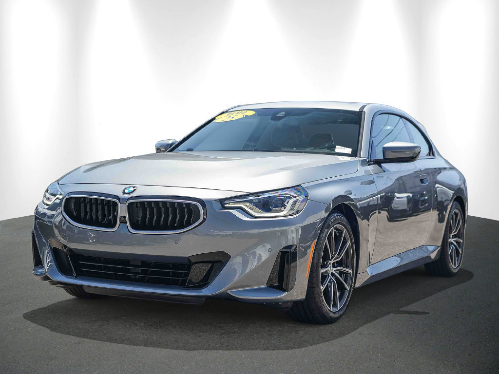 Used 2025 BMW 230i Coupe RWD image 5