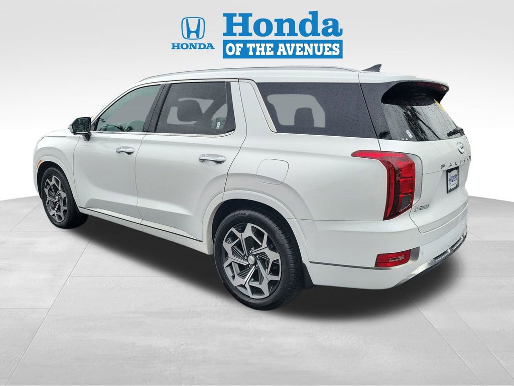 Used 2022 Hyundai Palisade Calligraphy w/ Cargo Package AWD/4WD image 3