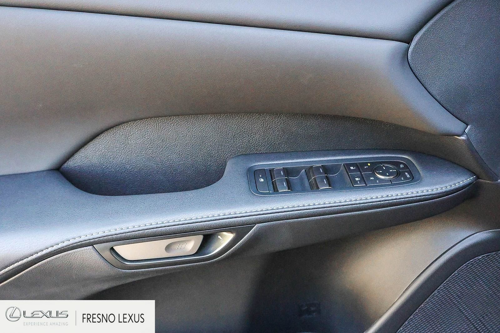 Certified 2025 Lexus RX 350h 350h Premium w/ Convenience Package image 23