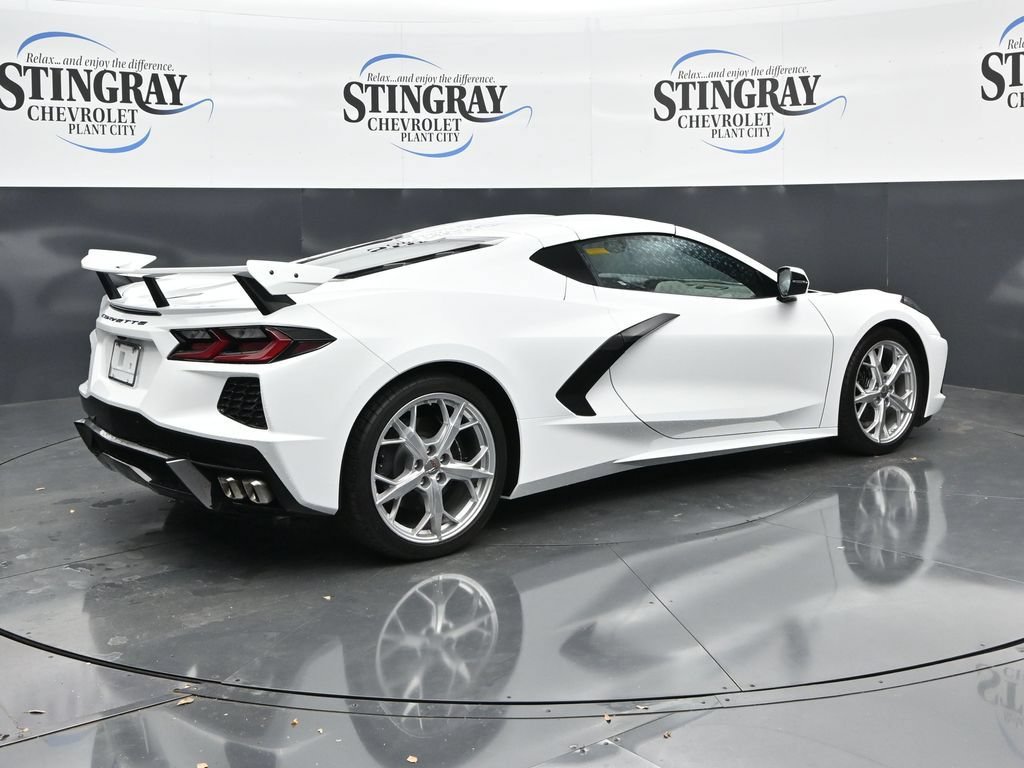 Used 2020 Chevrolet Corvette Stingray Coupe w/ 1LT RWD image 7