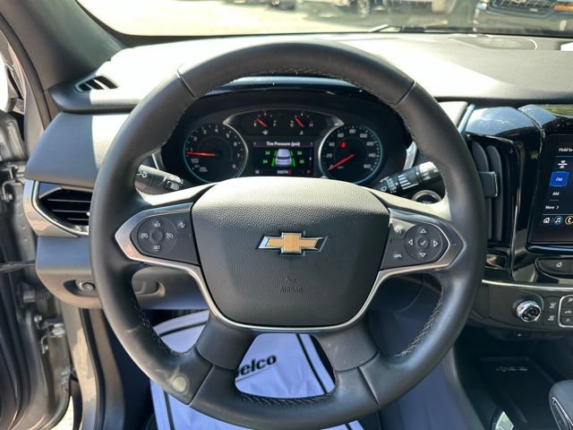 Used 2023 Chevrolet Traverse LT FWD image 18