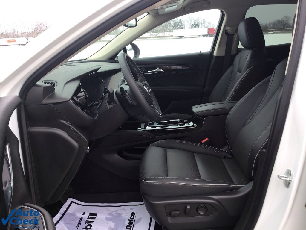 Used 2022 Buick Envision Essence w/ Safety Package image 31