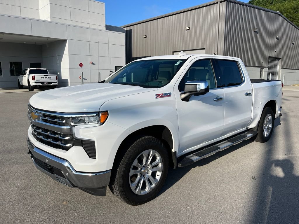 Used 2024 Chevrolet Silverado 1500 LTZ w/ LTZ Premium Package AWD/4WD image 1