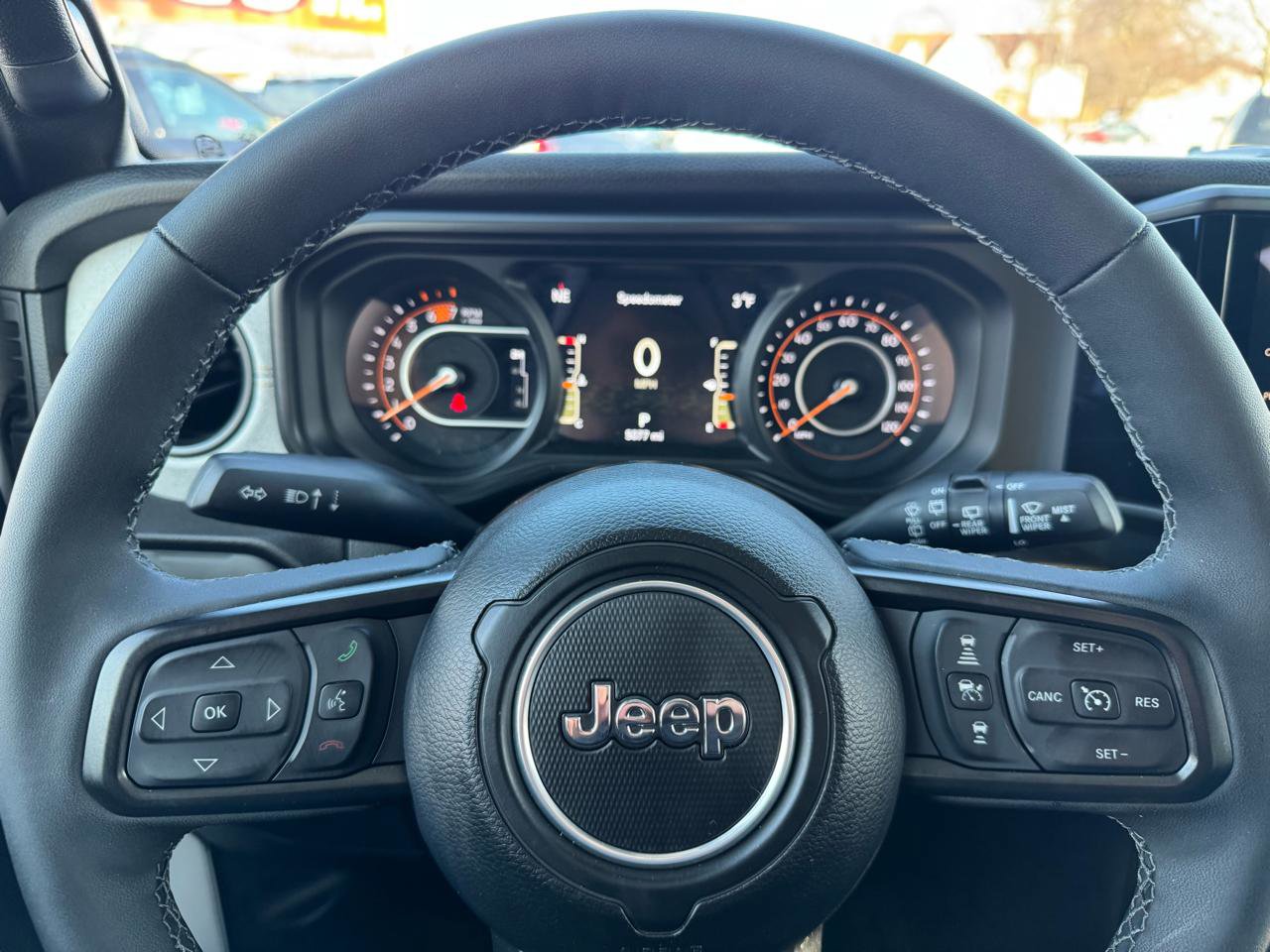 Used 2025 Jeep Wrangler Unlimited Sport image 15