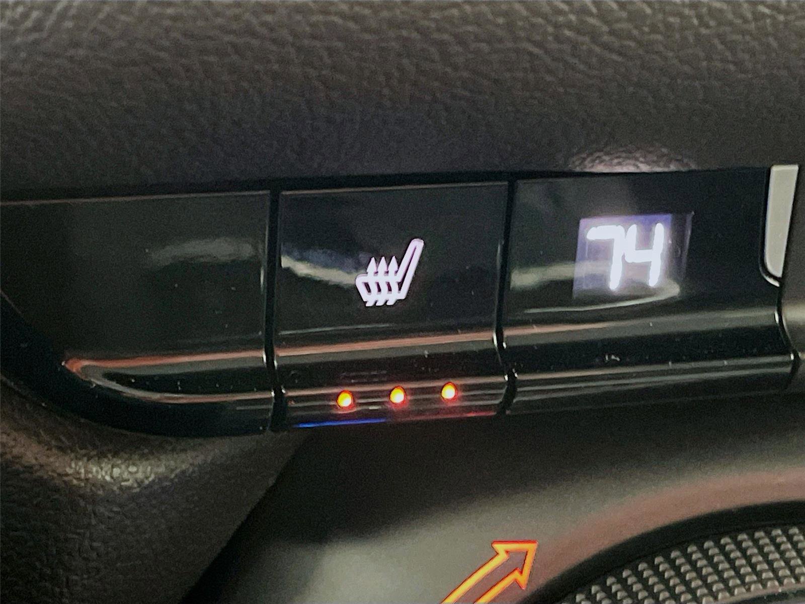 Used 2020 Chevrolet Blazer LT image 22