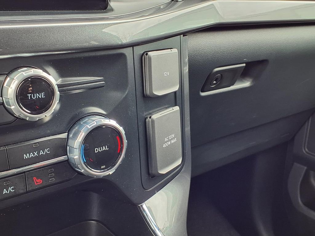 Used 2023 Ford F150 XLT w/ Equipment Group 302A High image 14