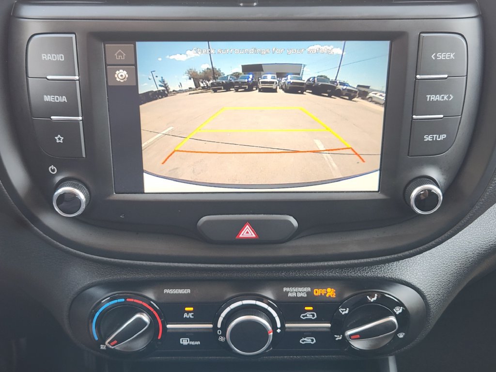 Certified 2025 Kia Soul LX w/ LX Technology Package FWD image 8
