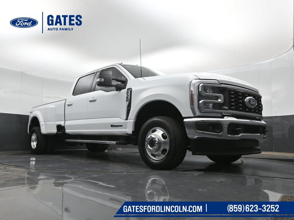 Used 2025 Ford F350 Lariat AWD/4WD image 39