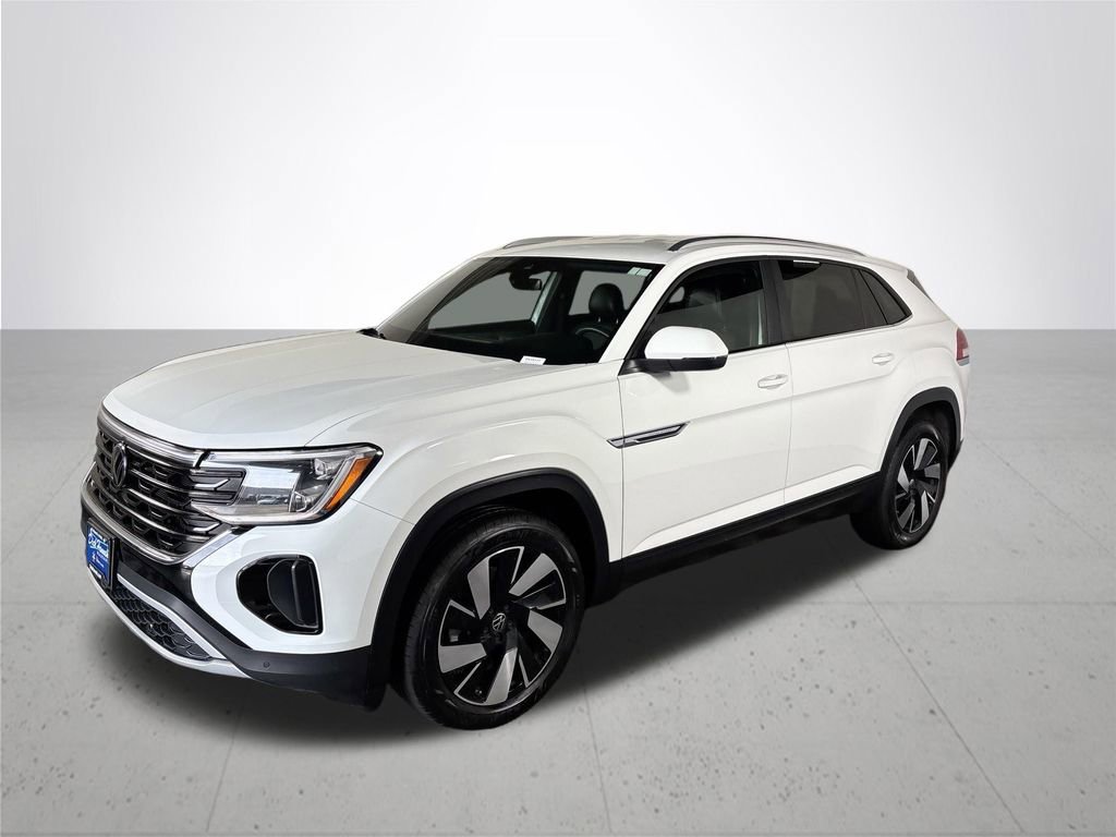 Used 2024 Volkswagen Atlas Cross Sport SE AWD/4WD image 2