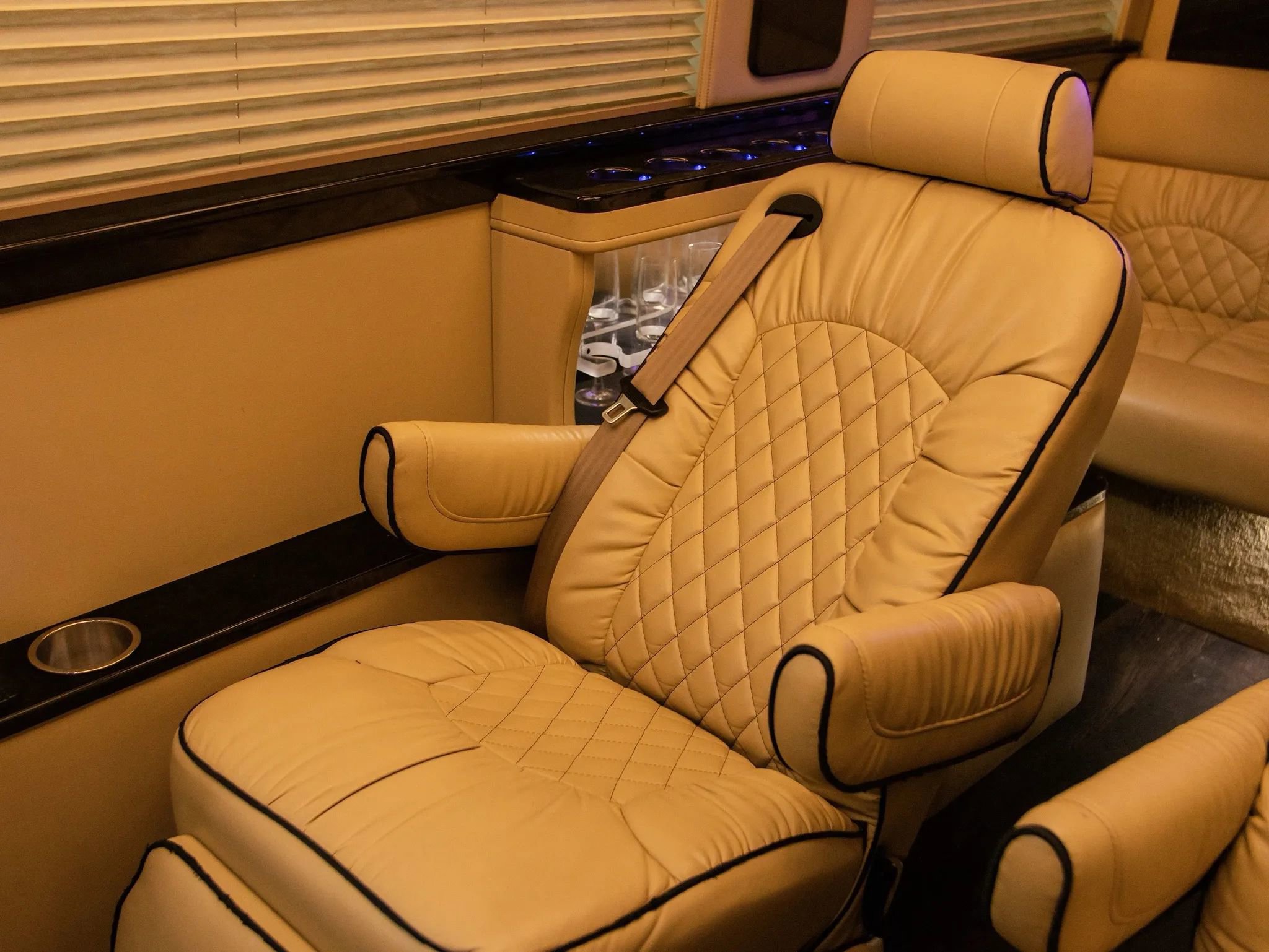 Used 2017 Mercedes-Benz Sprinter 3500 w/ Active Safety Plus Package image 33