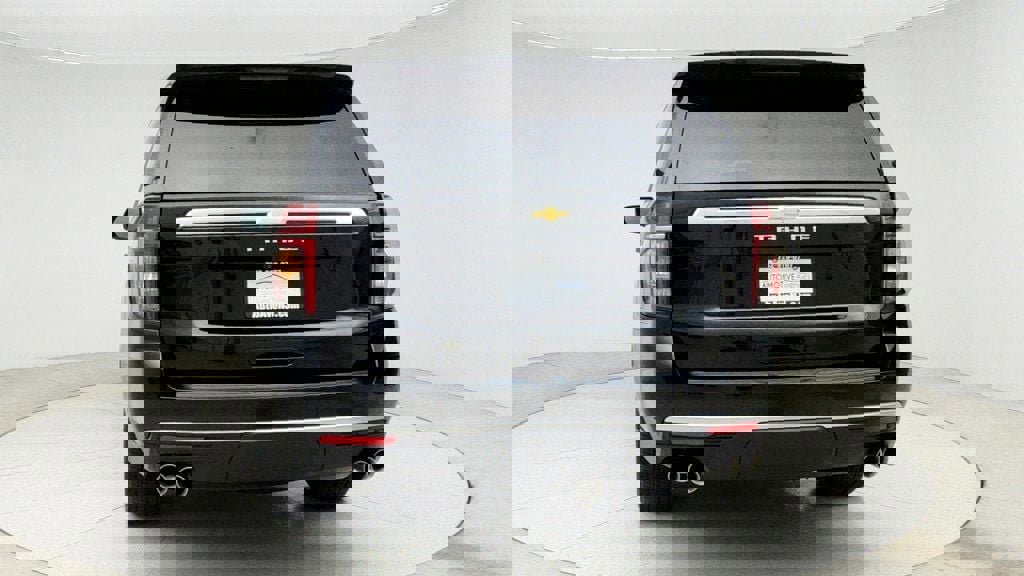 Used 2024 Chevrolet Tahoe High Country w/ Advanced Technology Package image 6