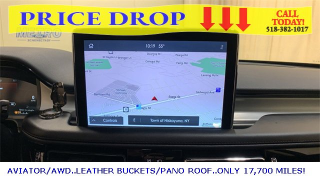 Used 2023 Lincoln Aviator AWD w/ Premium Package image 41