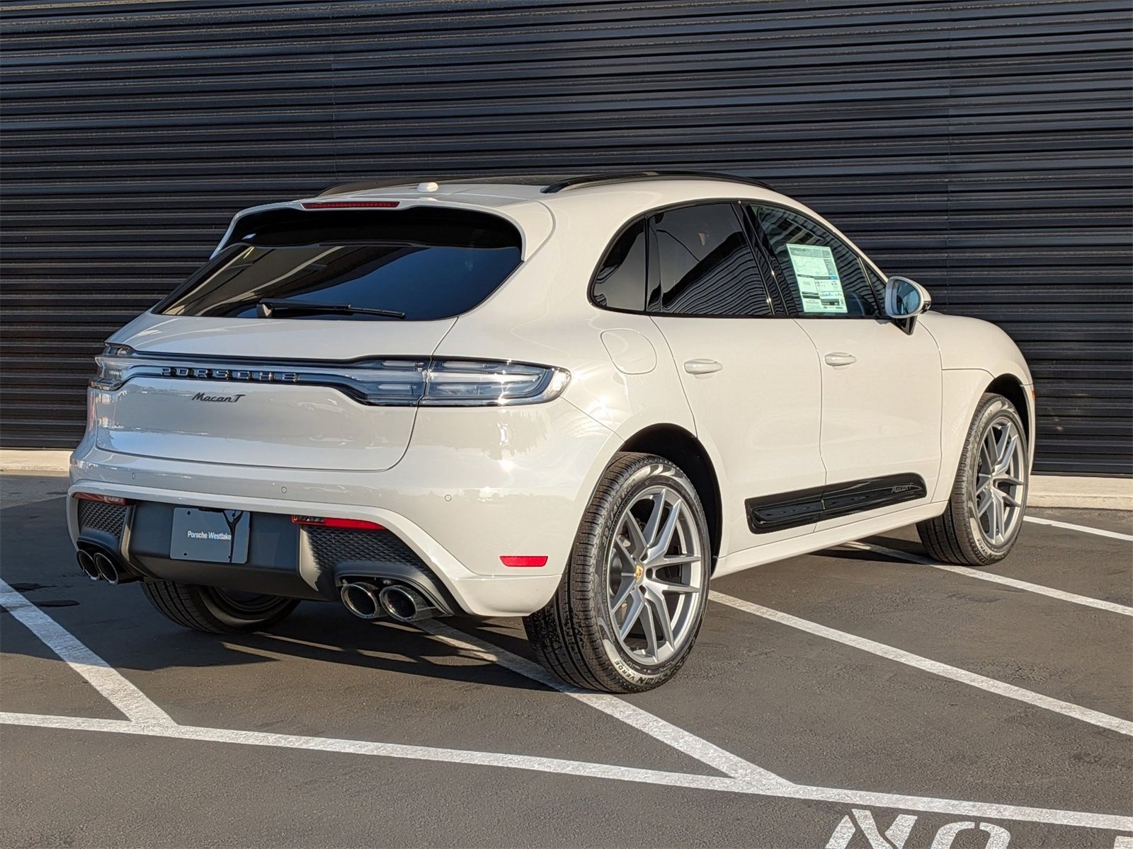 New 2025 Porsche Macan image 9