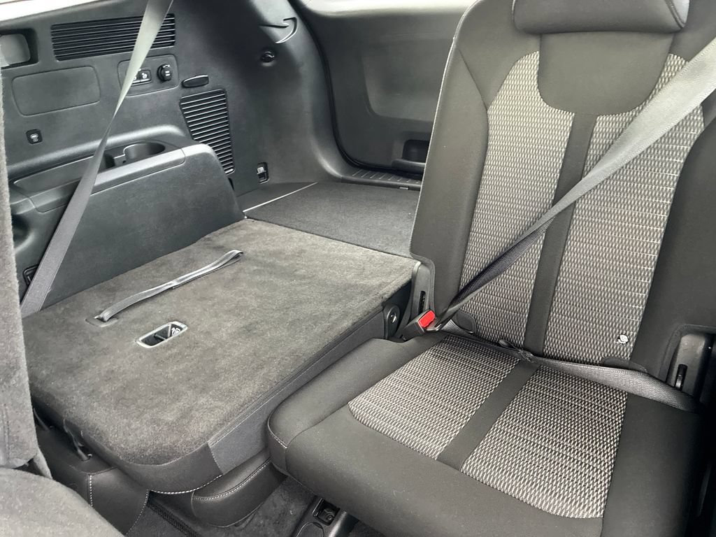 Used 2026 Kia Sorento LX FWD image 19